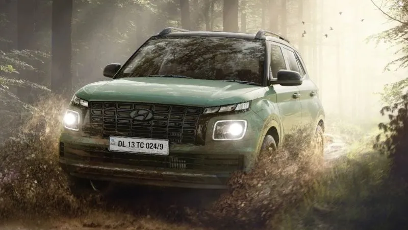 Hyundai Venue का नया अवतार हुआ रिवील, टीज़र में दिखा पावरफुल लुक और लग्जरी इंटीरियर की झलक