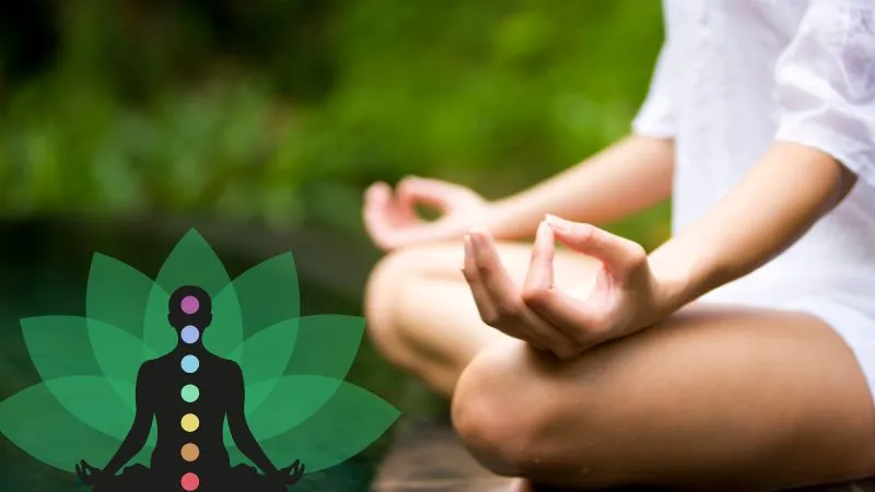 आखिर क्यों दर्शन के बाद मंदिर की सीढ़ी पर बैठना चाहिए? प्राचीन परंपरा का महत्व जानकर हैरान रह जाएंगे आप