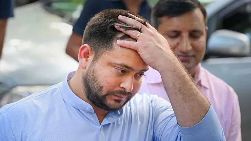 अपनी ही पार्टी के उम्मीदवार के खिलाफ प्रचार करेंगे तेजस्वी यादव, दरभंगा जिले की इस सीट पर फंस गया पेंच, क्या है पूरा मामला?