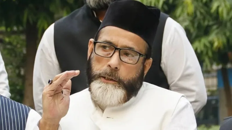 'बरेली हिंसा' के मुख्य आरोपी मौलाना तौकीर रजा समेत 6 आरोपियों को लगा बड़ा झटका, कोर्ट ने जमानत याचिका खारिज की