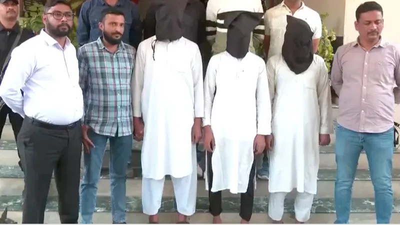 चीन से MBBS… भारत को दहलाने की साजिश! ATS की रडार पर आए तीन संदिंग्ध आतंकियों ने की थी RSS ऑफिस की रेकी