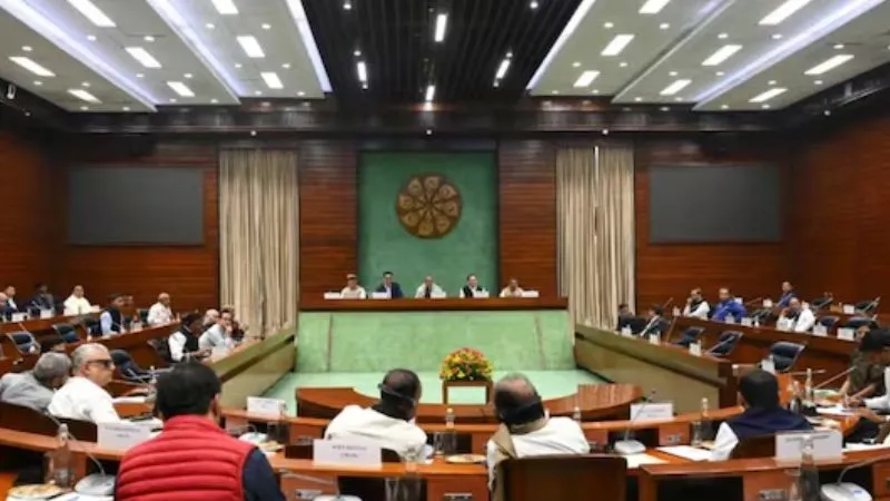 शीतकालीन सत्र में मोदी सरकार लाएगी ये 13 बड़े बिल, कॉर्पोरेट कानून, शिक्षा और टैक्स सुधारों पर रहेगा फोकस