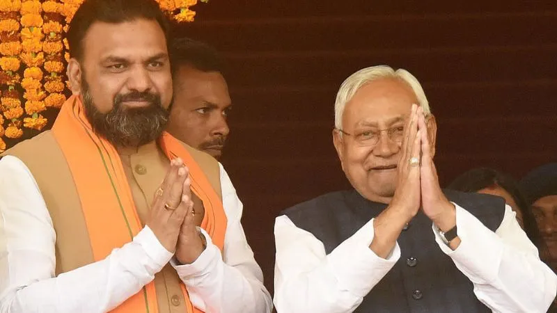 नीतीश नहीं, सम्राट चौधरी बने गृह मंत्री… बिहार में विभागों का बंटवारा, जानें किस मंत्री के पास कौनसा पोर्टफोलियो?