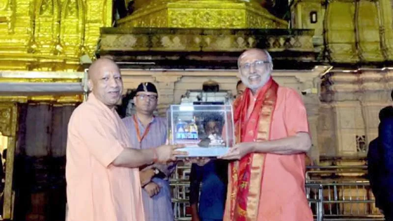 उपराष्ट्रपति सीपी राधाकृष्णन ने वाराणसी में 60 करोड़ की लागत से बने सत्रम का किया उद्घाटन