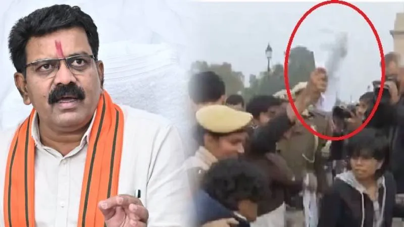 इंडिया गेट पर नक्सल समर्थन के नारे, डिप्टी सीएम विजय शर्मा बोले-गलत भावनाओं से भरे लोग