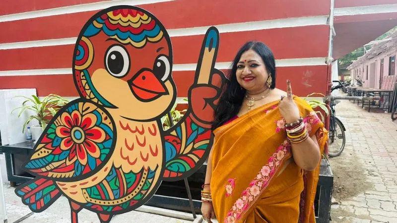 बिहार: नीतू नवगीत की अपील- लोकतंत्र का महापर्व है चुनाव, वोट दें, अपनी भागीदारी निभाएं