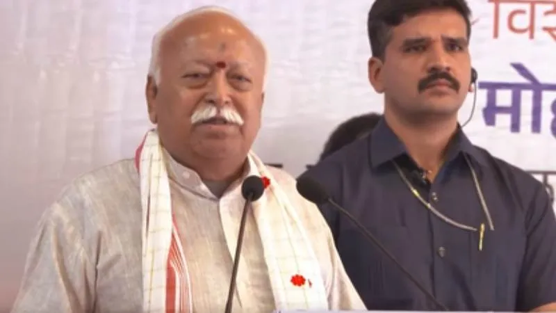 नाव, प्रोफेसर और तैराकी, मोहन भागवत का किस्सा सुनकर ठहाकों से गूंजा नागपुर पुस्तक महोत्सव