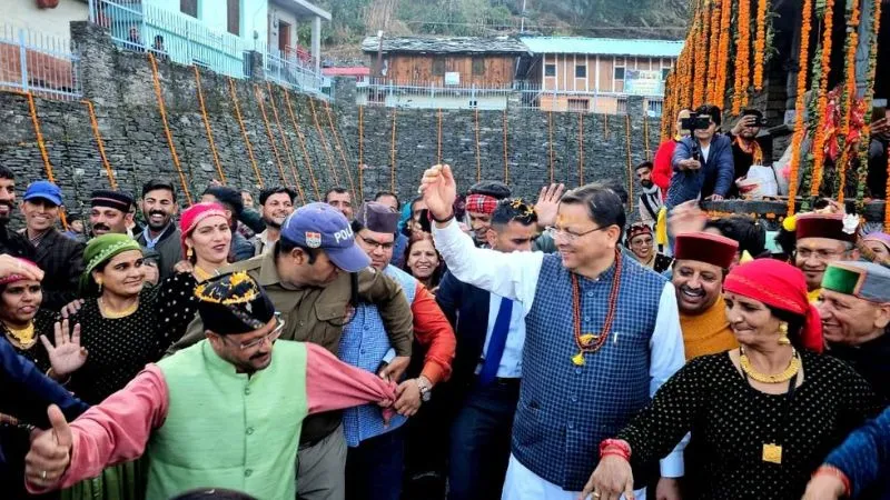 सर्दियों में भी गुलजार रहेंगे उत्तराखंड के धार्मिक पर्यटन स्थल, चारधाम यात्रा के बाद ये है CM धामी का प्लान