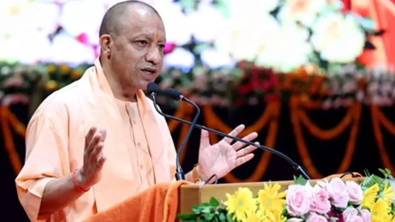 CM योगी का बड़ा ऐलान: UP की सभी स्कूलों में अनिवार्य किया जाएगा राष्ट्र गीत ‘वंदे मातरम’