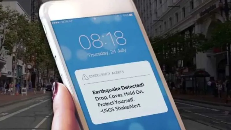 iPhone में आएंगे नए सेफ्टी अलर्ट, भूकंप और दूसरे खतरों की पहले मिलेगी चेतावनी