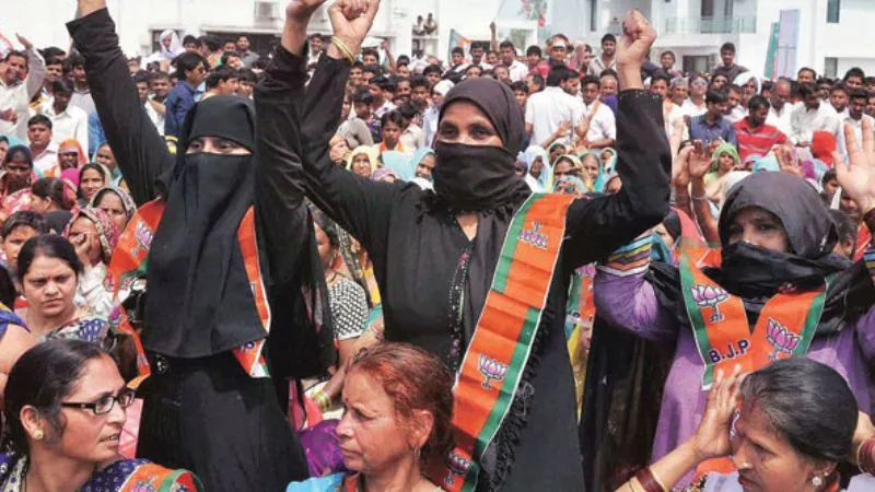 बिहार के मुस्लिमों के दिल में बसे मोदी और नीतीश, मुस्लिम-बहुल इलाकों में NDA प्रचंड जीत की ओर, राहुल-तेजस्वी को नकारा