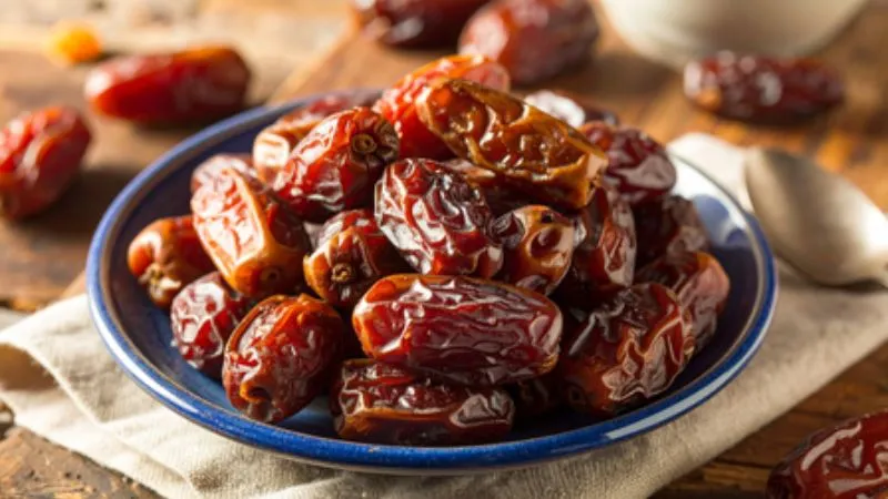 दिल को रखे स्वस्थ, पाचन को रखे दुरुस्त, सेहत के लिए वरदान है खजूर जानिए फायदे