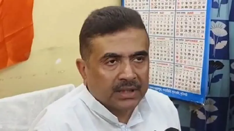 टीएमसी विधायक की मस्जिद घोषणा पर बवाल, सुवेंदु अधिकारी बोले-6 दिसंबर की तारीख चुनना उकसावे की कोशिश