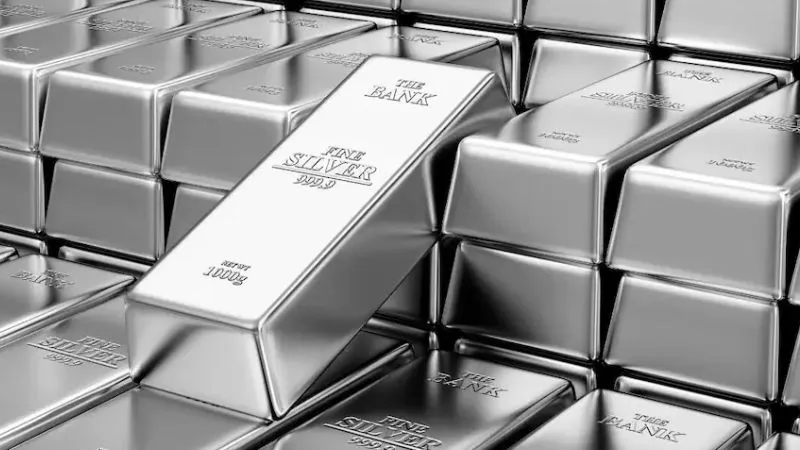 अब सोने के साथ चांदी पर भी लोन, RBI  ने दी राहत