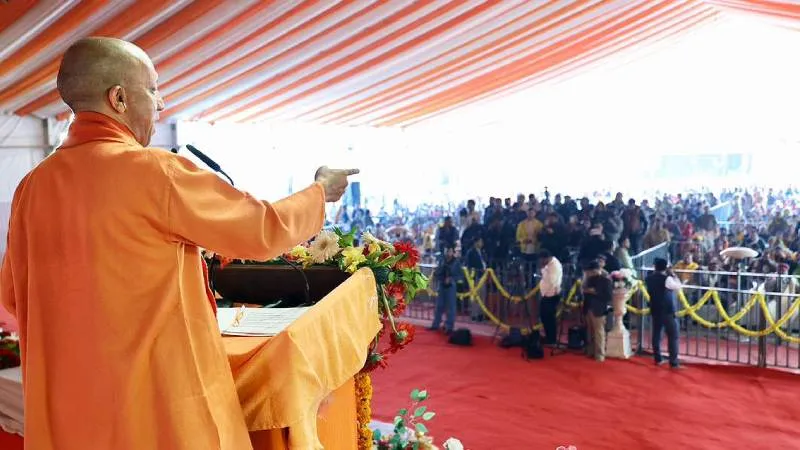 अयोध्या में ‘प्रतिष्ठा द्वादशी’ उत्सव, सीएम योगी ने दी नववर्ष की शुभकामनाएँ