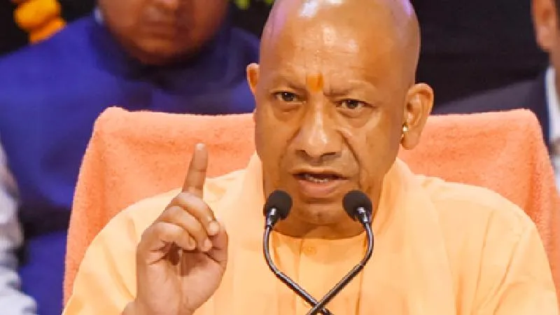 निवेश और रोजगार की नई उड़ान, योगी सरकार की आबकारी नीति बनी गेम चेंजर