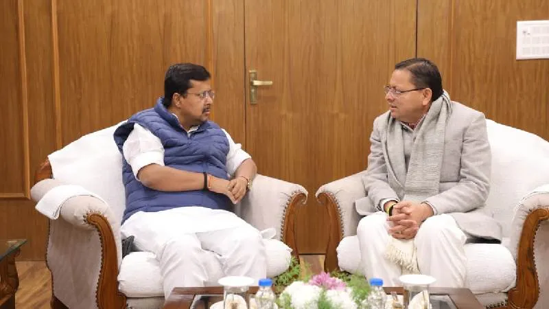 सीएम पुष्कर सिंह धामी ने भाजपा के नवनियुक्त राष्ट्रीय कार्यकारी अध्यक्ष नितिन नबीन से की मुलाकात