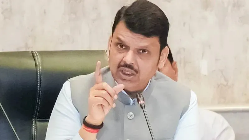 लाडकी बहिन योजना में 35 करोड़ का फर्जीवाड़ा उजागर, फडणवीस सरकार करेगी गलत लाभ लेने वालों से पाई-पाई की वसूली