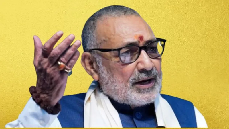 'कुछ गलत नहीं किया...', गिरिराज सिंह ने हिजाब मामले में CM नीतीश का किया बचाव, कहा- अपॉइंटमेंट लेटर लेने में चेहरे क्यों छिपाना