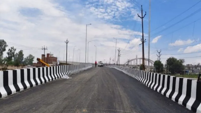 गोरखपुर को नए साल में मिलेगा जबरदस्त कनेक्टिविटी बूस्ट, दिखेगा इन ओवरब्रिज, फ्लाईओवर और फोरलेन सड़कों का जाल