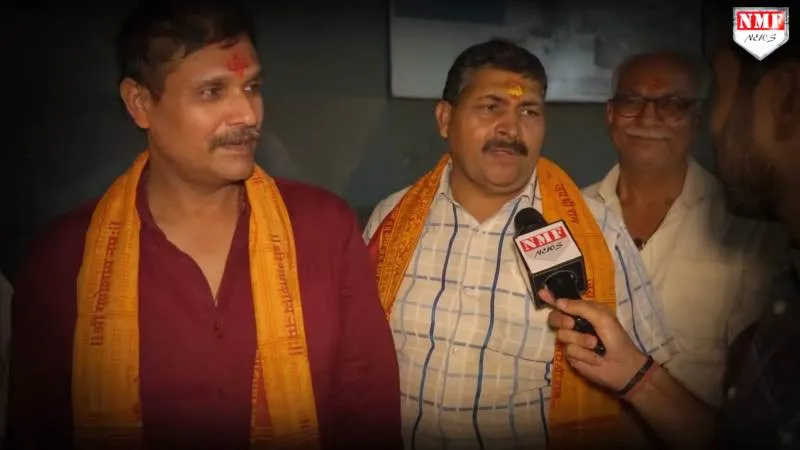 Fadnavis या Thackeray, Mumbai की जनता ने बता दिया कौन जीतेगा BMC?