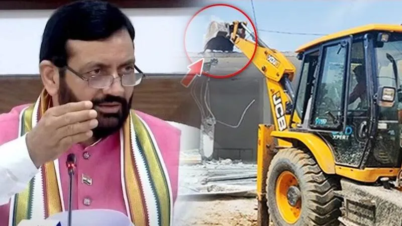 Gurugram में Nayab Saini का Buldozer Action, मिट्टी में मिला दिया कुख्यात अपराधी का अवैध अड्डा