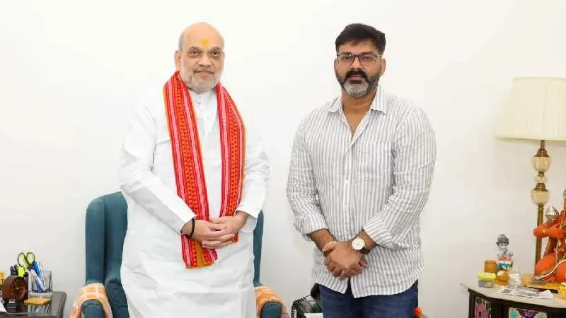 जिस गाने ने मोदी-नीतीश की जोड़ी को बनाया हिट, उसी पवन सिंह को BJP देगी खास तोहफा