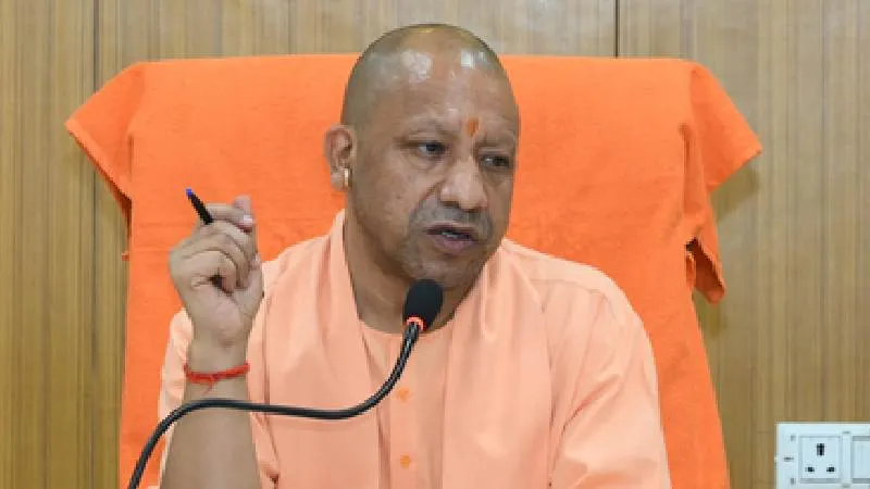 योगी सरकार की कड़ी कार्रवाई, अवैध नशे के खिलाफ 28 जिलों में 128 केस दर्ज