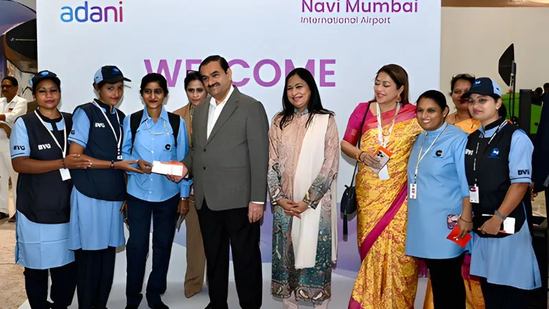 नवी मुंबई अंतरराष्ट्रीय हवाई अड्डे का शुभारंभ, गौतम अदाणी ने देश के नायकों को किया सलाम