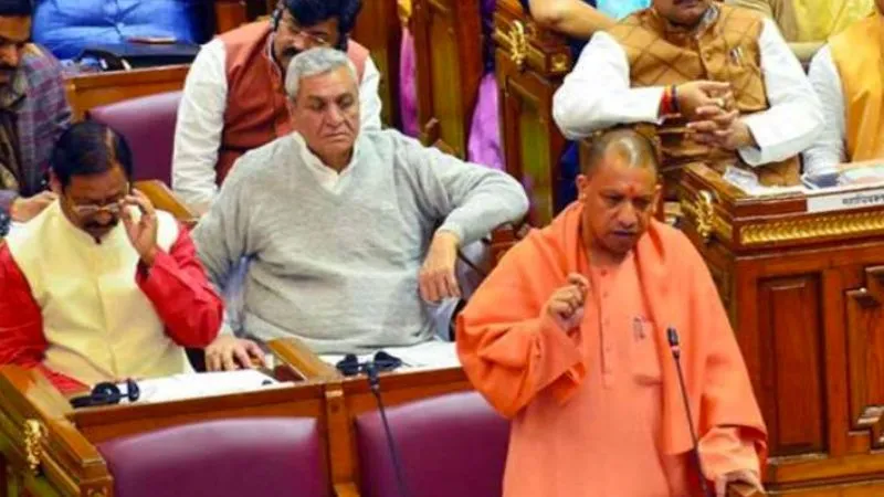 CM योगी ने विधानसभा में पेश किया ₹24,496.98 करोड़ का बजट, प्राथमिक क्षेत्रों को मजबूती देने पर सरकार का फोकस