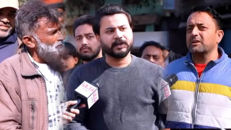 क्या मस्जिद और हजारों घर मिट्टी में मिला देगा बुलडोजर, मुस्लिम खौफ में क्यों हैं | Bhanboolpura