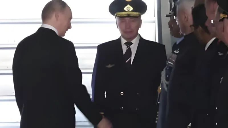 भारत से रवाना हुए व्लादिमीर पुतिन, एस जयशंकर ने एयरपोर्ट से किया विदा, दोनों देशों के बीच 21 समझौतों पर बनी सहमति