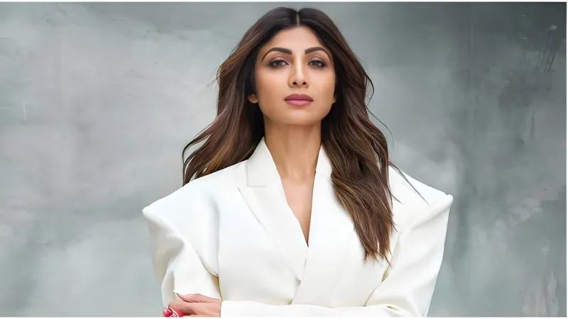 ‘खुद 20 करोड़ का लोन दिया था…’, Shilpa Shetty के सब्र का बांध टूटा, गीता के श्लोक के साथ बयां किया दर्द