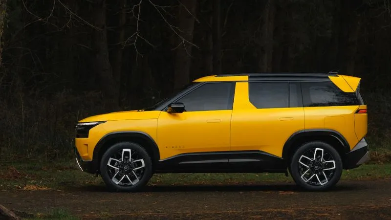 Tata Motors ने लॉन्च किया नया ‘Tata Sierra 2025’,जानें ऑन-रोड कीमत और हर महीने की EMI