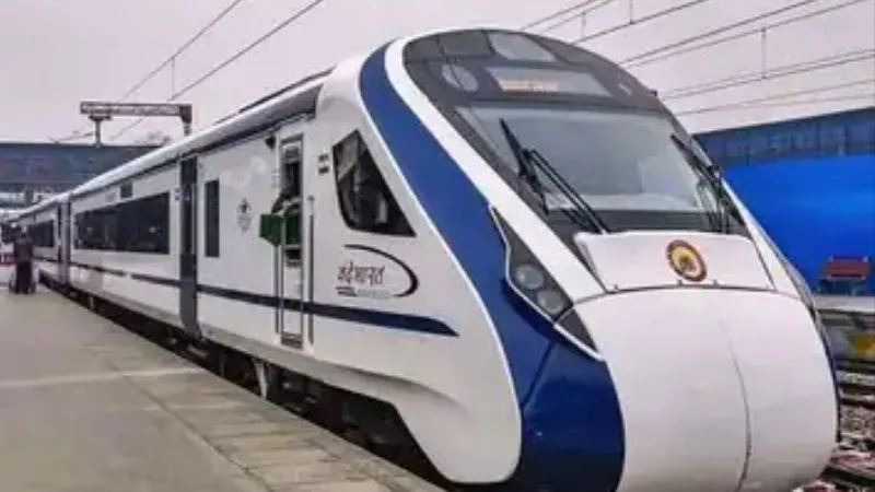 अब अयोध्या से दिल्ली का सफर होगा सुपर कंफर्टेबल! AC रेलवे सेवाओं में हुआ बड़ा सुधार, वंदे भारत और अमृत भारत ट्रेन ने रूट को बनाया खास