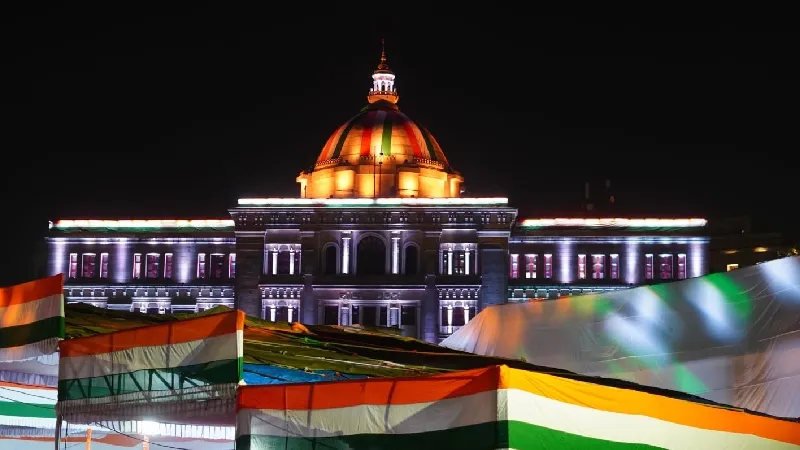 गणतंत्र दिवस पर लखनऊ में दिखेगी ‘एक भारत-श्रेष्ठ भारत’ की भव्य झलक, पहली बार नौ राज्यों की संस्कृतियों का होगा संगम