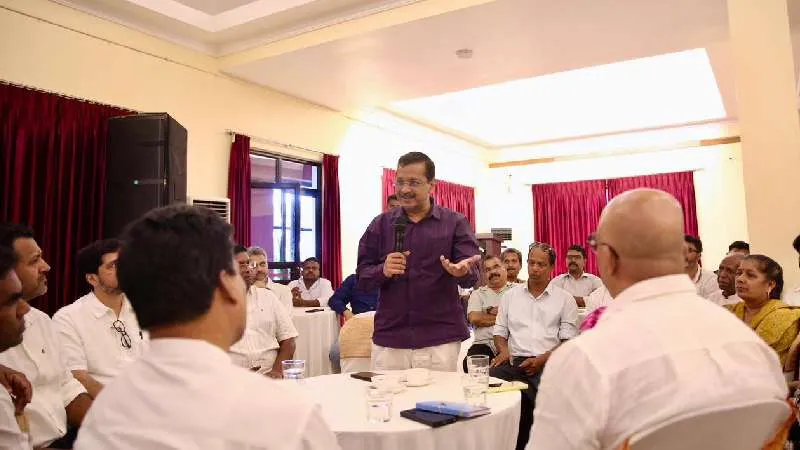 AAP संयोजक अरविंद केजरीवाल ने गोवा पदाधिकारियों से की बैठक, भूमि और मुद्दों की राजनीति पर फोकस