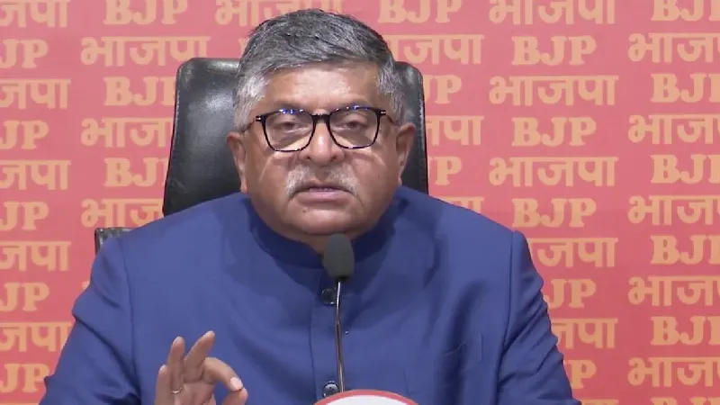 'ED की रेड प्राइवेट फर्म पर और डर गईं CM ममता...', पश्चिम बंगाल की CM पर बरसी BJP, पूछा- इतनी घबराहट क्यों है?