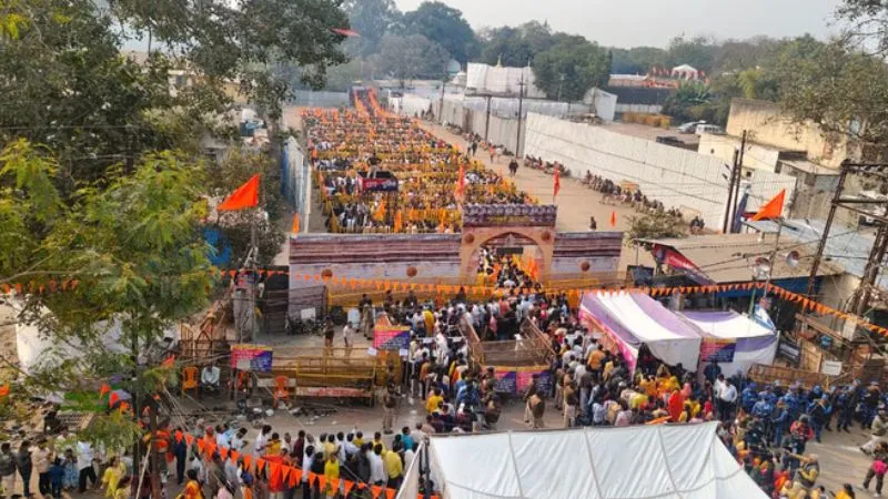 भोजशाला में सांप्रदायिक सौहार्द की मिसाल: नमाज और सरस्वती पूजा साथ-साथ, 8 हजार जवान रहे तैनात