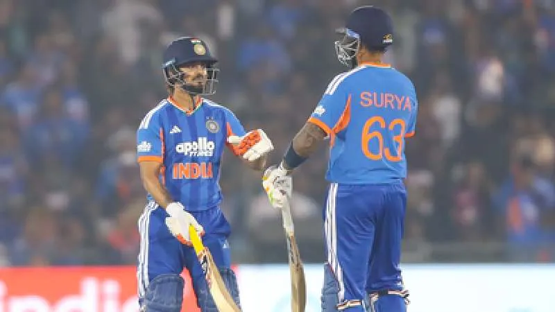 ईशान किशन और सूर्यकुमार यादव की तूफानी पारियों की बदौलत भारत ने न्यूजीलैंड को 7 विकेट से हराया, सीरीज में 2-0 की बढ़त