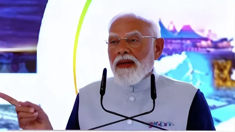 वाइब्रेंट गुजरात सिर्फ समिट नहीं, आधुनिक भारत की विकास यात्रा.... PMमोदी ने राजकोट से दिया विकास का बड़ा संदेश