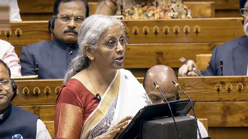 वित्त मंत्रालय की नई पहल... 30 युवा संसद में देखेंगे बजट पेश होने की कार्यवाही, शाम को वित्त मंत्री निर्मला सीतारमण करेंगी छात्रों से संवाद