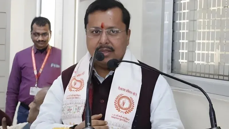 नाम नहीं, माननीय अध्यक्ष बोलें... नितिन नबीन को लेकर बीजेपी ने पार्टी नेताओं को दी नसीहत