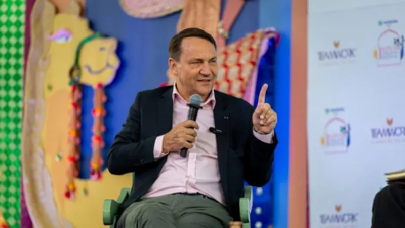 'बिल्कुल गलत...', भारत पर लगे ट्रंप के टैरिफ के खिलाफ खड़ा हुआ पोलैंड, इशारों ही इशारों में तगड़ा घेरा