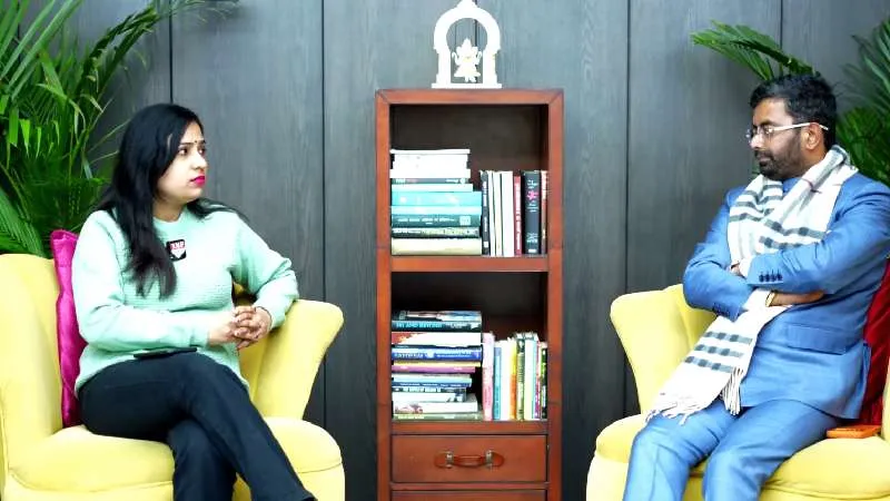 Akhilesh को मौलाना बताया, Mamata को बानो,Tejashwi को भगोड़ा, बिहारी शेर ने गर्दा उड़ाया |