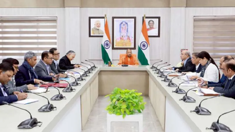 योगी सरकार उत्तर प्रदेश को बनाएगी फार्मा और मेडिकल डिवाइस हब, 3 फरवरी को होगा ‘फार्मा कॉन्क्लेव 1.0'