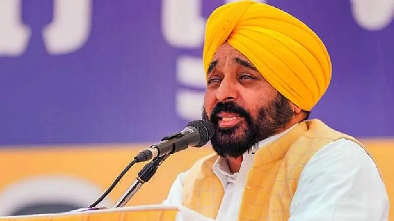 भगवंत मान सरकार द्वारा मुख्यमंत्री स्वास्थ्य योजना लागू, हर परिवार को मिलेगा 10 लाख रुपये तक का कैशलेस इलाज