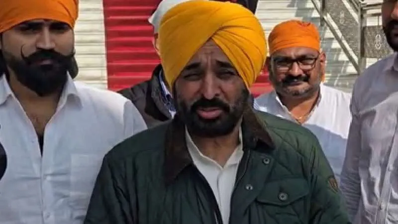 गुजरात में सिख समुदाय से मिले सीएम भगवंत मान, एकता और भाईचारे का दिया संदेश