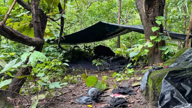 बीजापुर-तेलंगाना बॉर्डर पर कर्रेगुट्टा पहाड़ियों में माओवादियों का हमला, 11 सुरक्षाकर्मी घायल