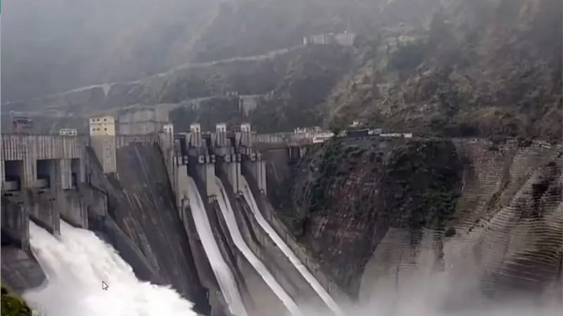 पाकिस्तान की लाइफलाइन पर भारत का कब्जा, चिनाब पर 4 प्लान तैयार, दिसंबर 2026 तक पूरा हो जाएगा प्रोजेक्ट